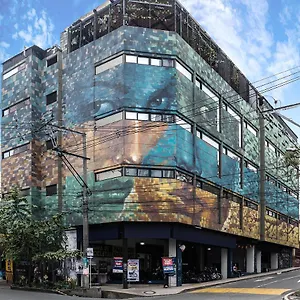 Gallery 3* Medellín